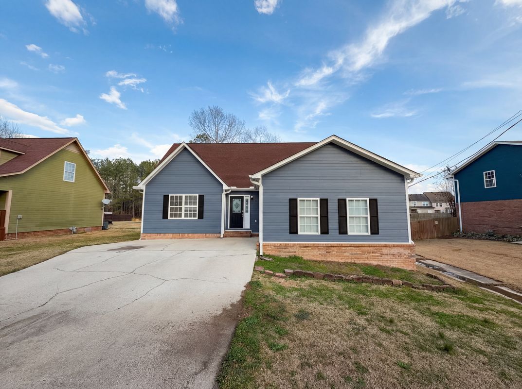 Property photo 1 of 2604 Sunrise Dr