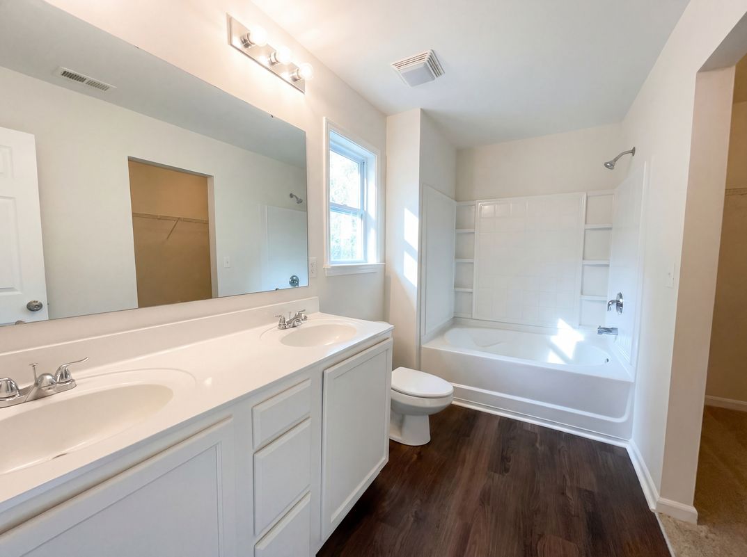 Photo 6 of 18 of 127 Emily Crest Ln, Rock Hill, SC