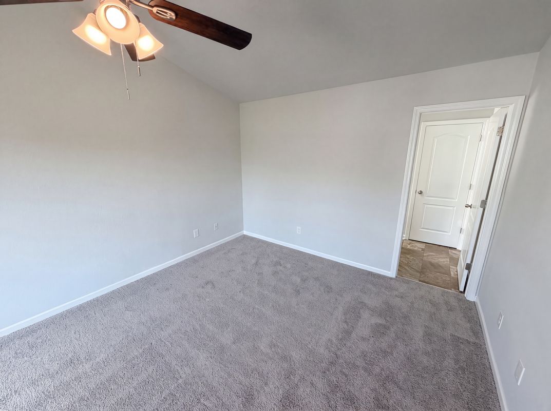 Photo 4 of 21 of 8222 Gabon Ct, Charlotte, NC
