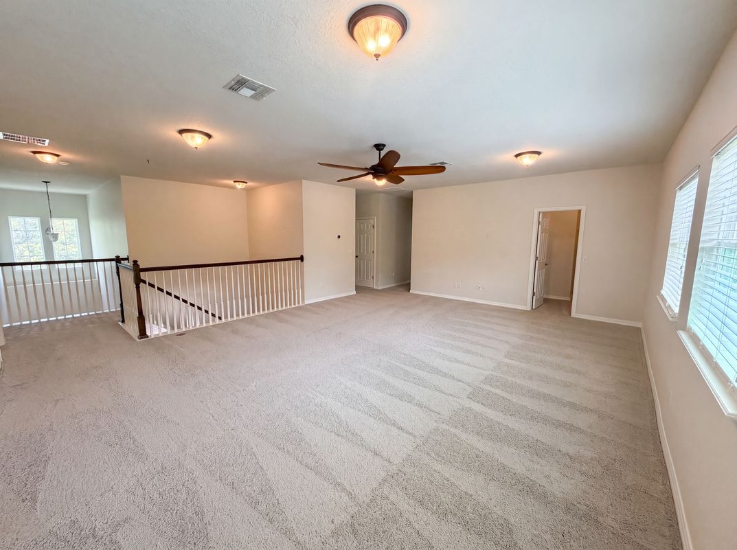Photo 16 of 46 of 280 Chandler Cir, Oviedo, FL