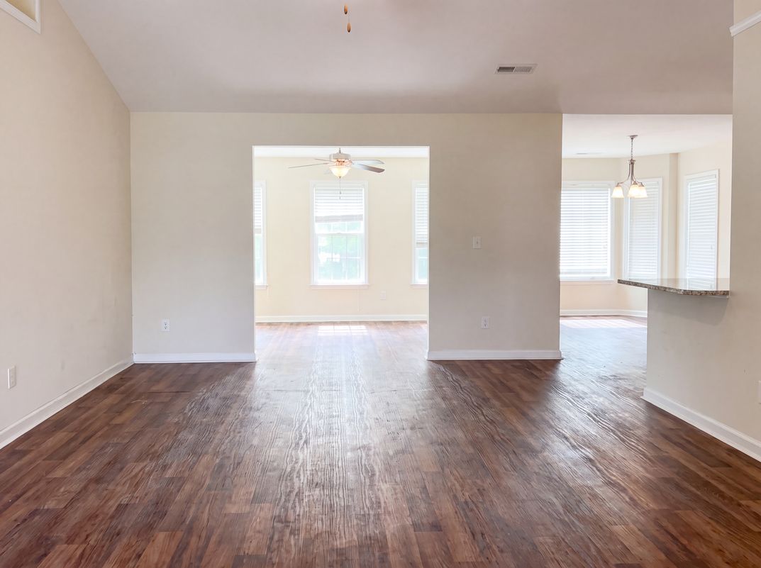 Photo 8 of 28 of 1528 Abberbury Dr, Conway, SC