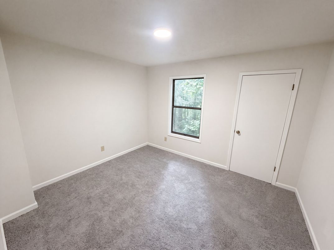Photo 8 of 18 of 4117 Twig Ct, Douglasville, GA