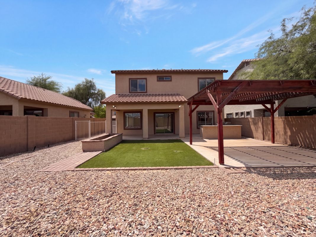 Photo 5 of 31 of 5641 S 10th Dr, Phoenix, AZ