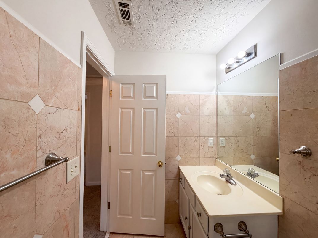 Photo 18 of 29 of 3324 Baymount Way, Lawrenceville, GA