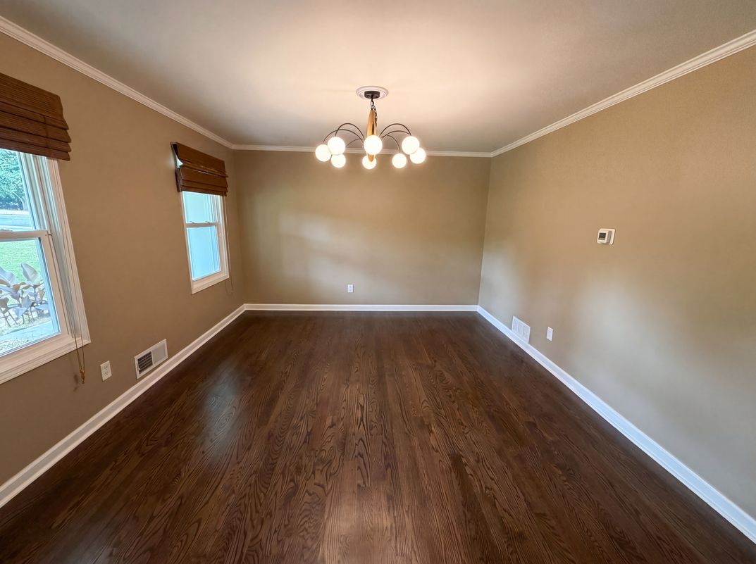 Photo 8 of 38 of 1772 Huntingford Dr, Marietta, GA