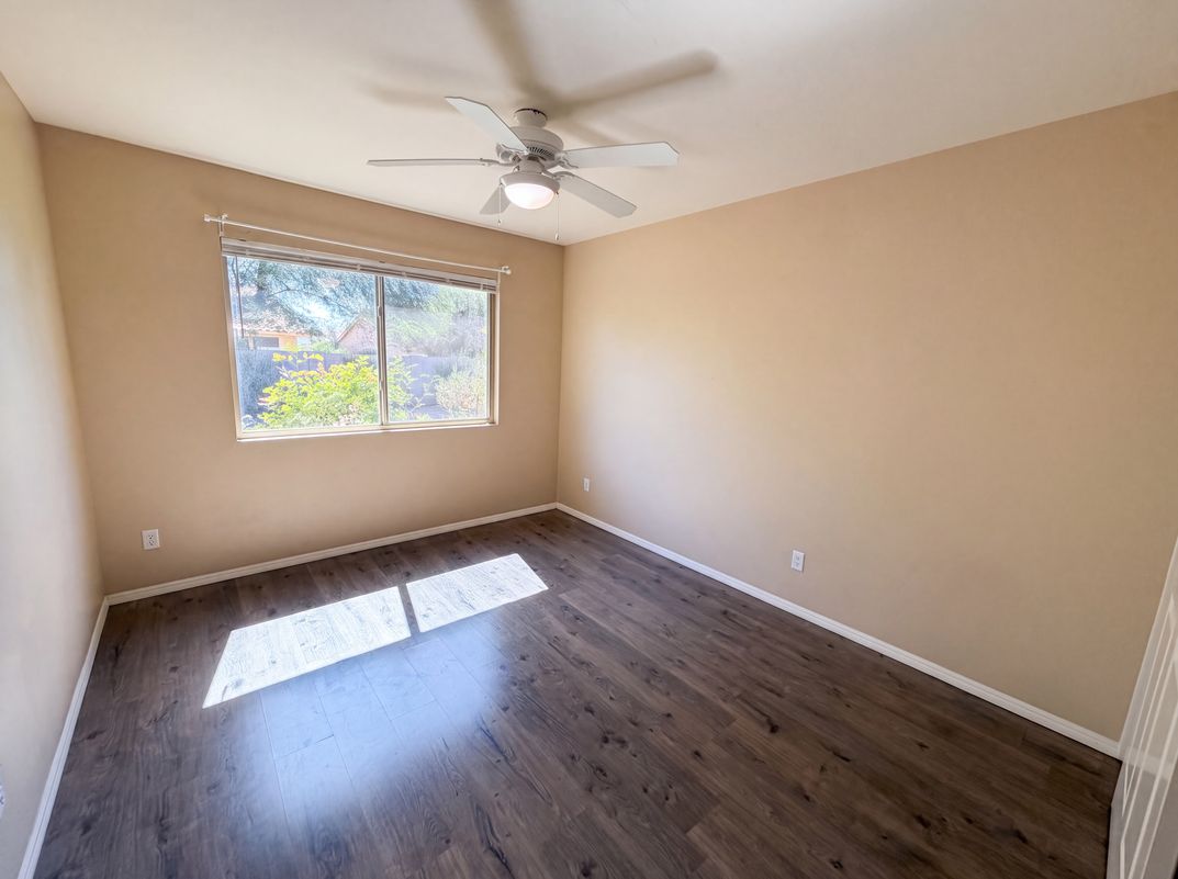 Photo 7 of 21 of 1388 N Los Altos Dr, Chandler, AZ