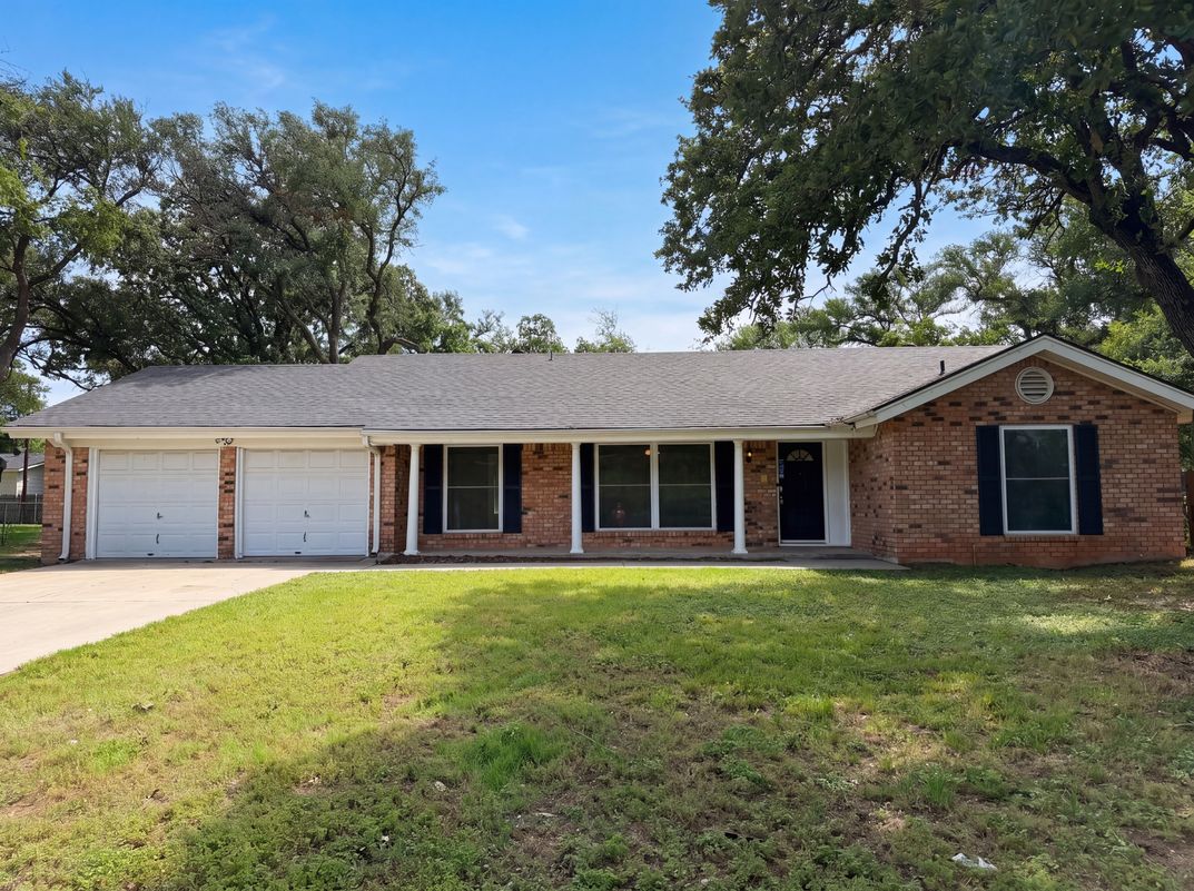 Property photo 1 of 7928 Ella Young Dr