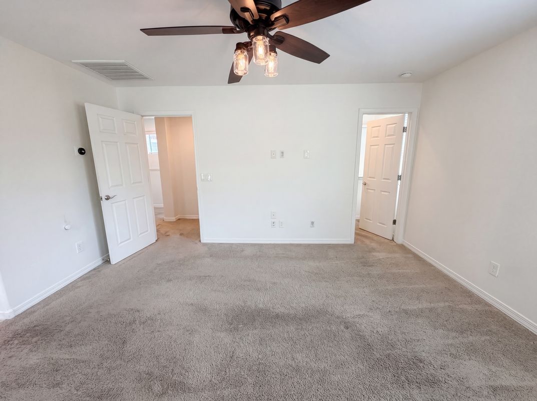 Photo 19 of 26 of 5728 W Raymond St, Phoenix, AZ