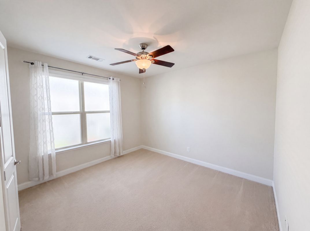 Photo 9 of 25 of 9565 Horsebit Ln, Concord, NC