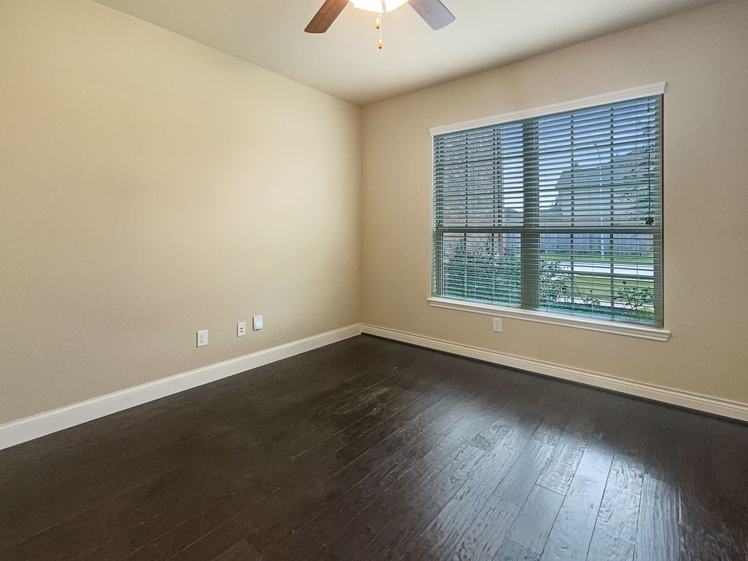 Photo 7 of 27 of 24542 N Denham Ridge Ln, Spring, TX