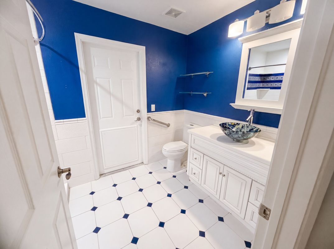 Photo 21 of 33 of 2902 Serenity Cir S, Fort Pierce, FL