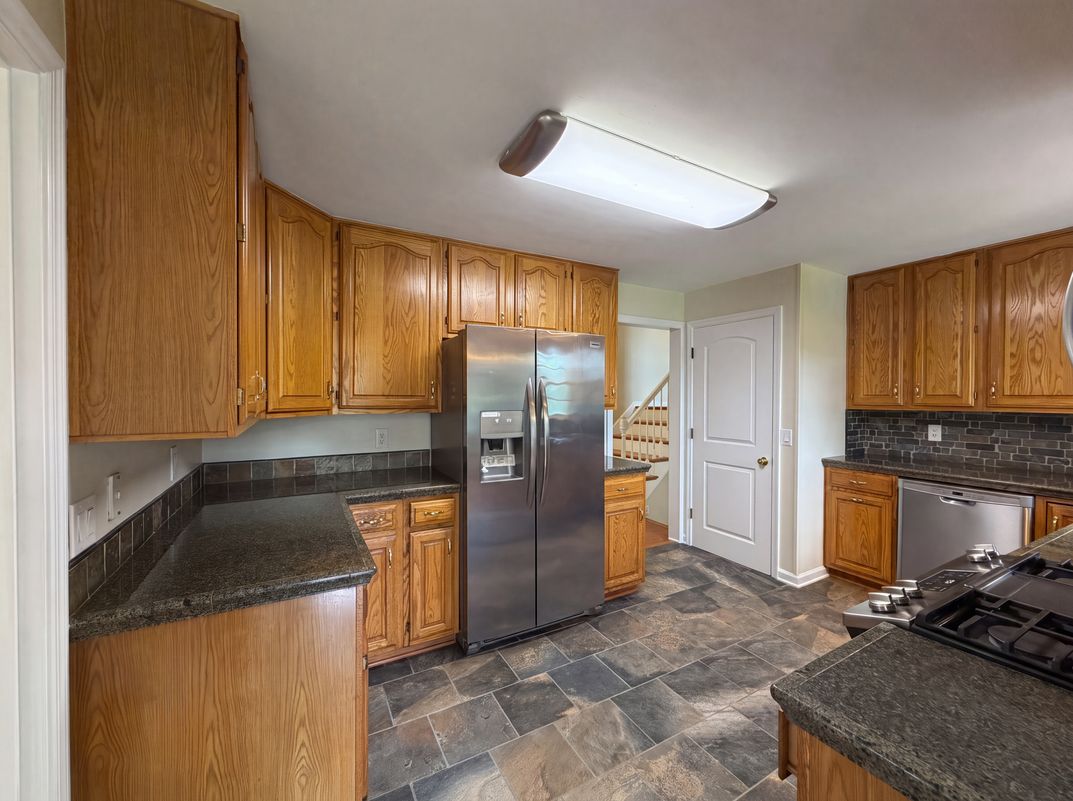 Property photo 2 of 10489 Cinderella Dr