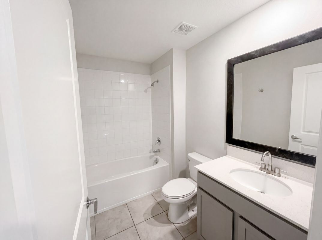 Photo 8 of 24 of 4322 Sunny Creek Pl, Kissimmee, FL