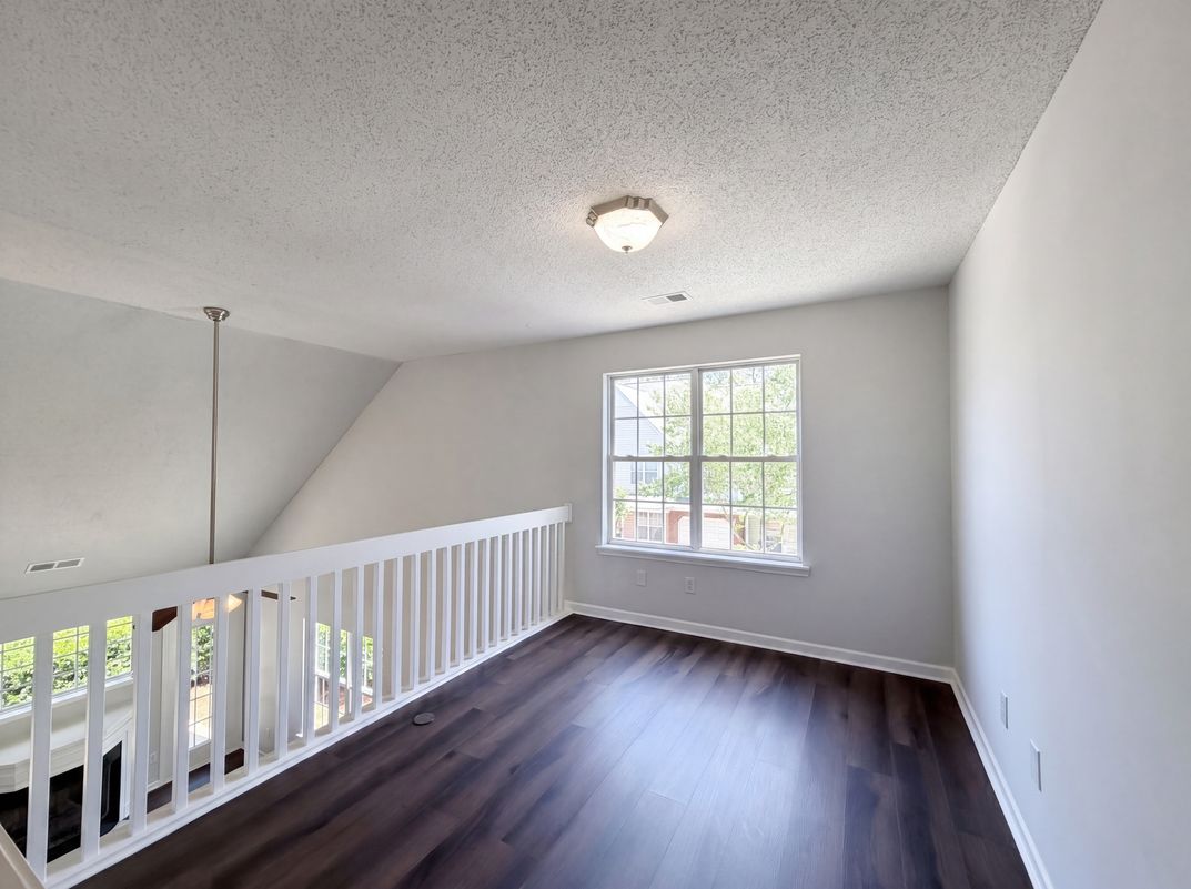 Photo 7 of 19 of 9606 Jack Russell Ct, Charlotte, NC