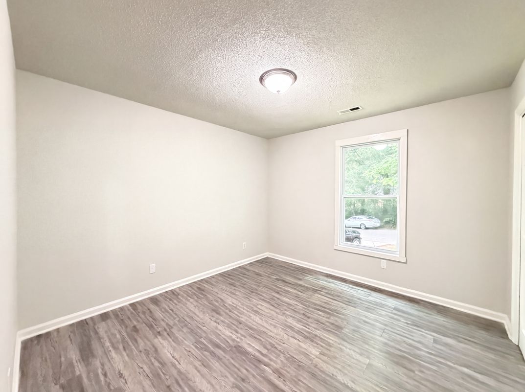 Photo 10 of 18 of 8822 Hunter Green Ln, Charlotte, NC