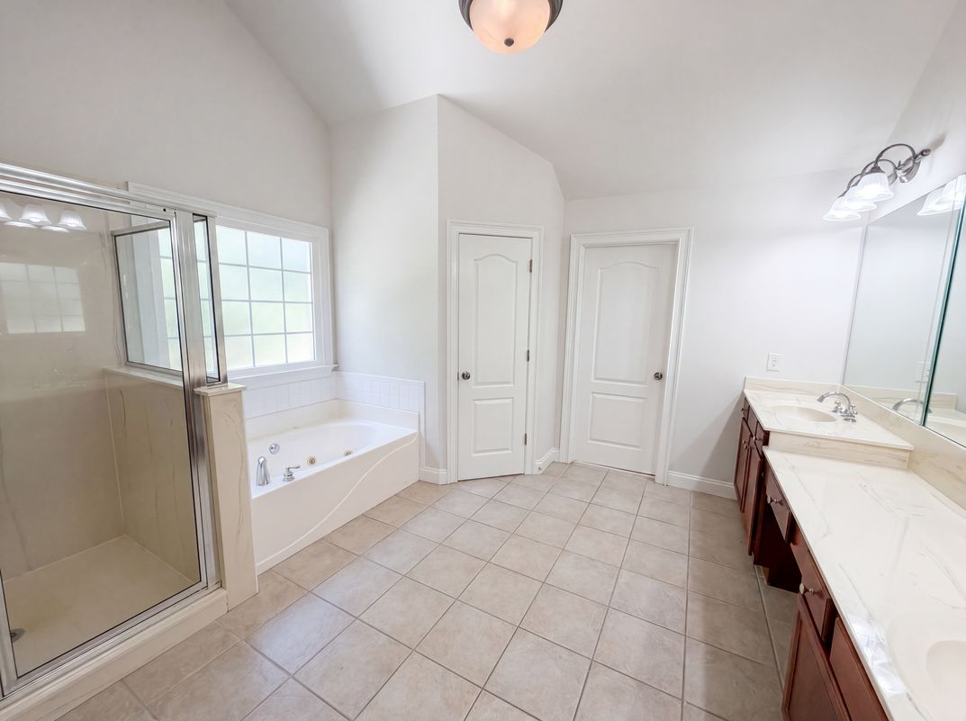 Photo 6 of 23 of 861 Windsor Creek Dr, Grayson, GA