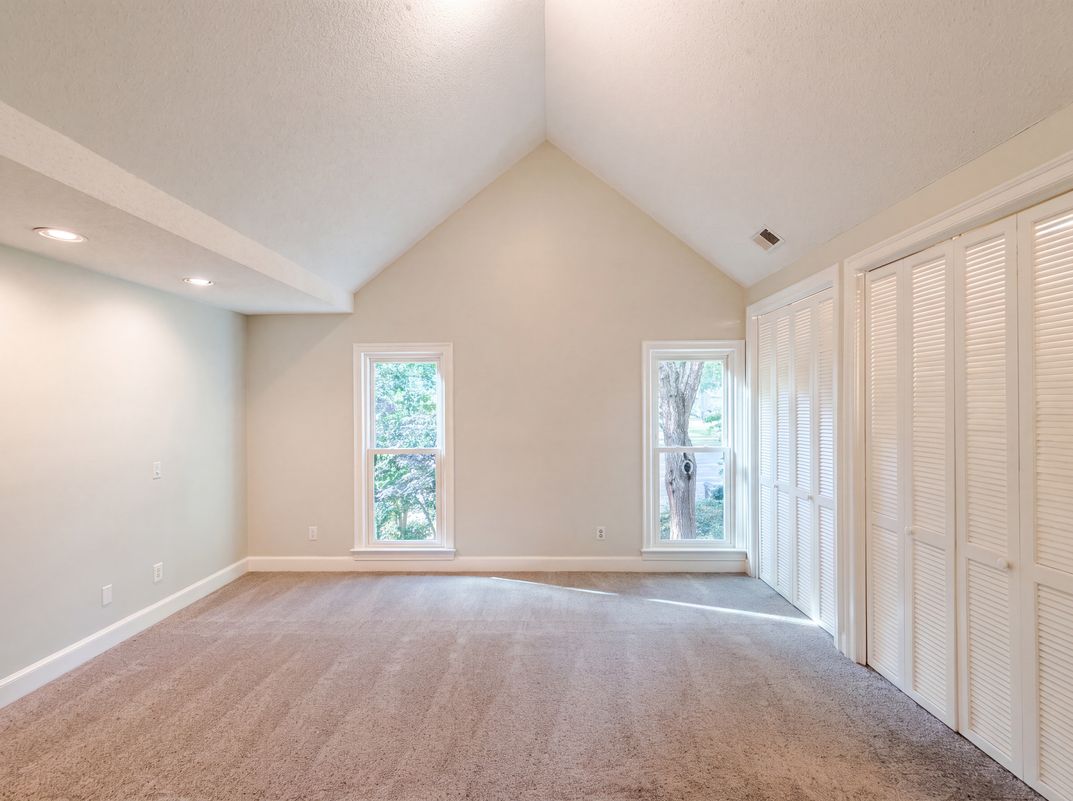 Photo 4 of 45 of 212 Conrad Cir, Columbia, SC