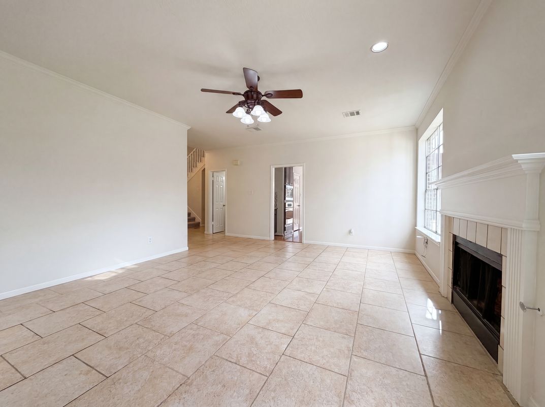 Photo 7 of 20 of 6214 Spencers Glen Way, Sugar Land, TX