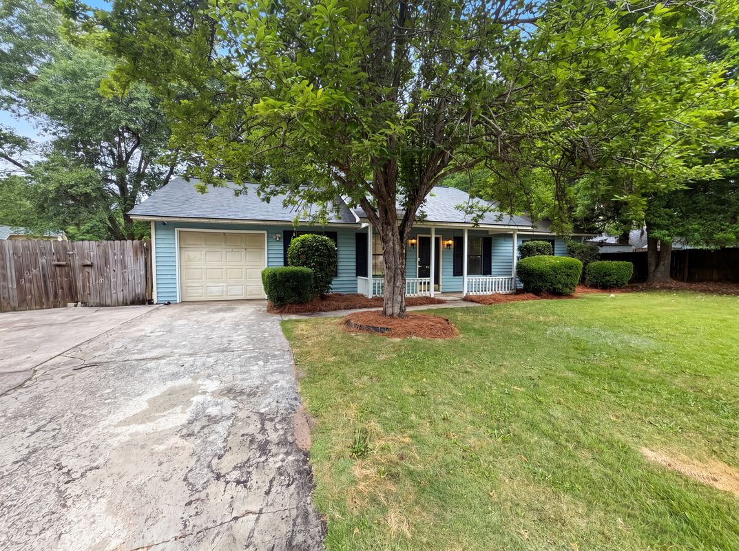 Photo 16 of 17 of 422 Allen Ct, Ladson, SC