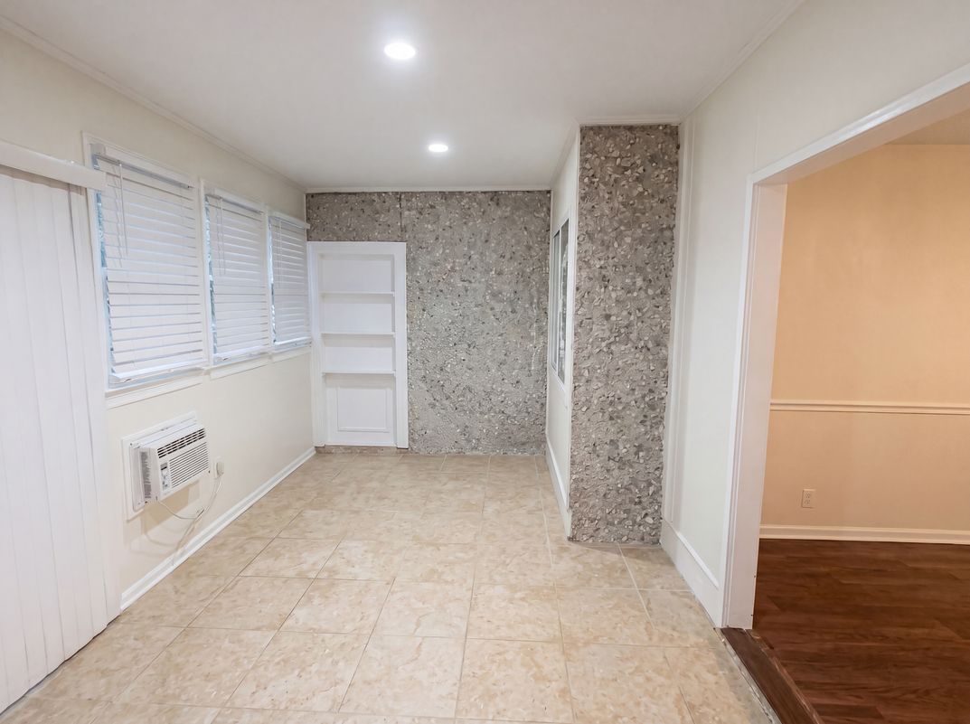 Photo 6 of 43 of 65 Bull River Bluff Dr, Savannah, GA