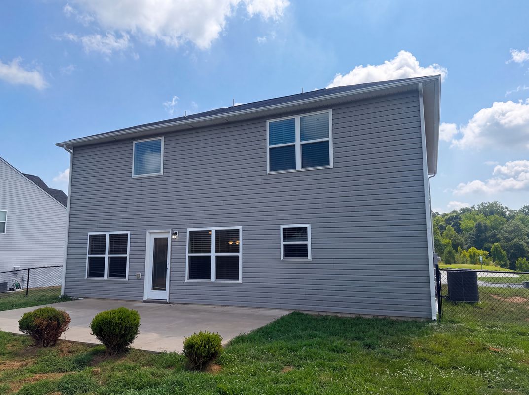 Photo 5 of 24 of 1134 Aster Way, Burlington, NC