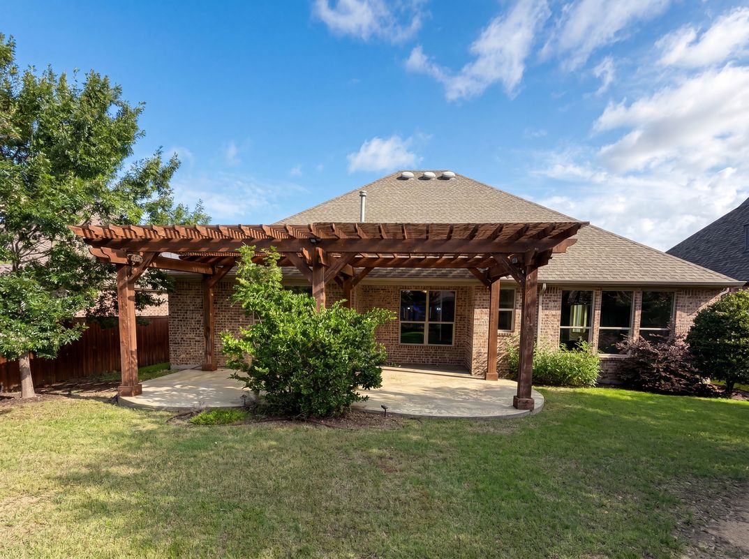Photo 5 of 17 of 4416 Berry Ridge Ln, Frisco, TX
