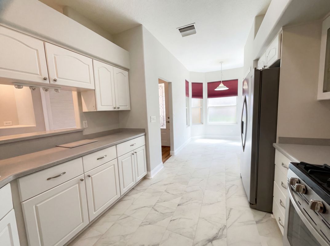 Photo 14 of 21 of 5928 Brittania Blvd, Tavares, FL