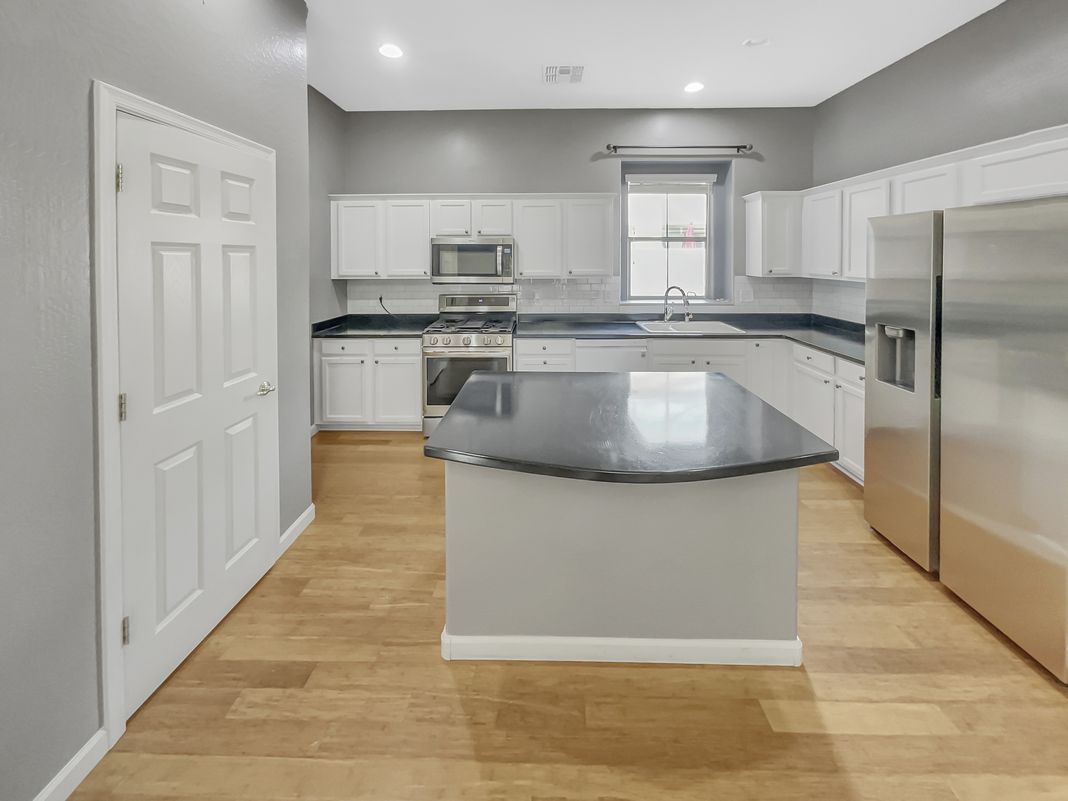 Photo 2 of 30 of 3830 N Springfield St, Buckeye, AZ