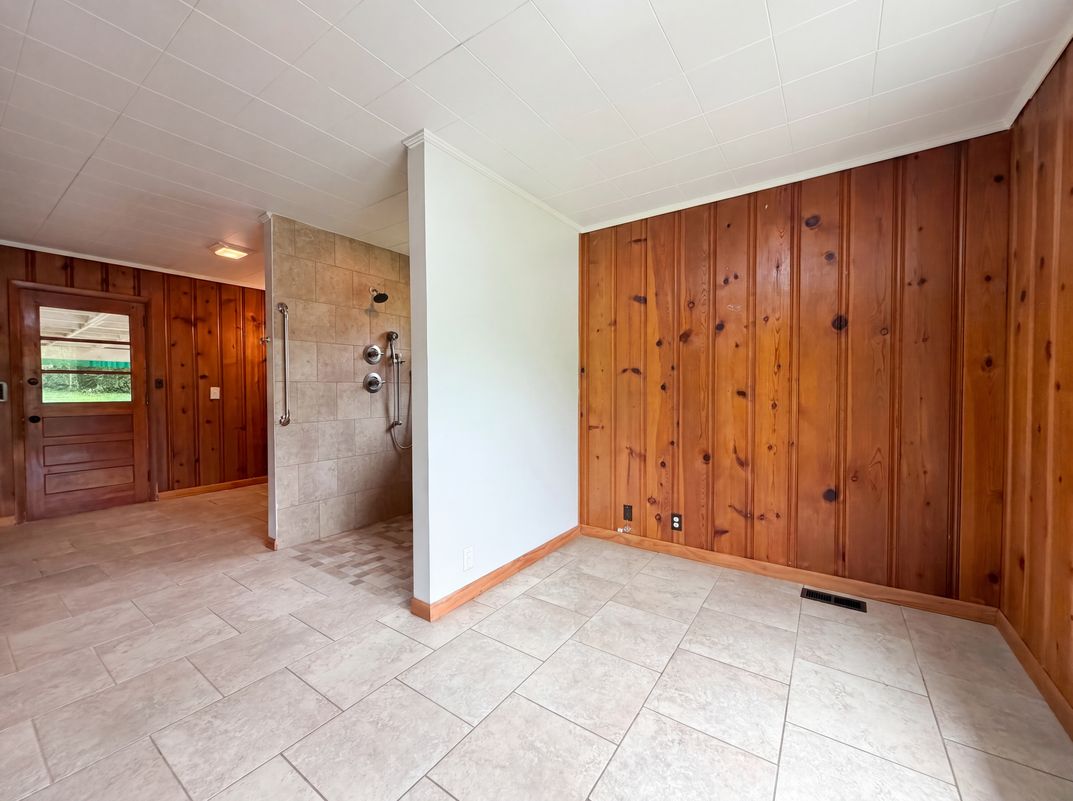 Photo 14 of 18 of 724 Woodmere Dr, Nashville, TN