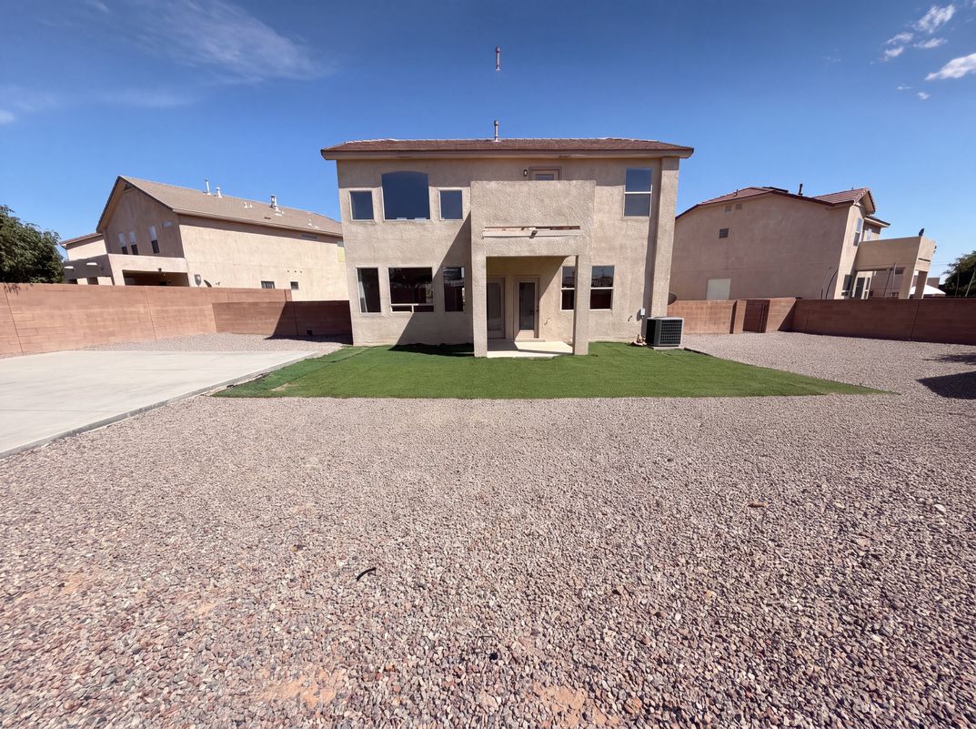 Photo 5 of 26 of 1444 Peppoli Loop SE, Rio Rancho, NM