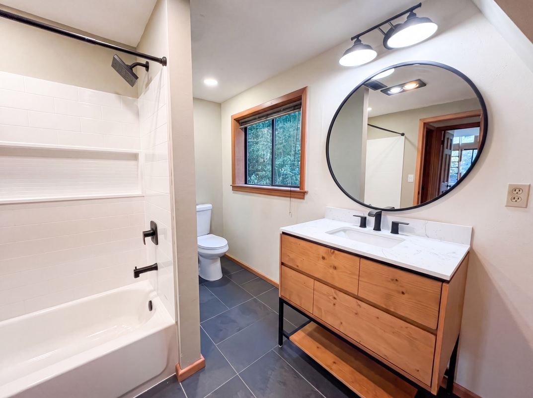 Photo 12 of 29 of 4510 SW 244th St, Vashon, WA
