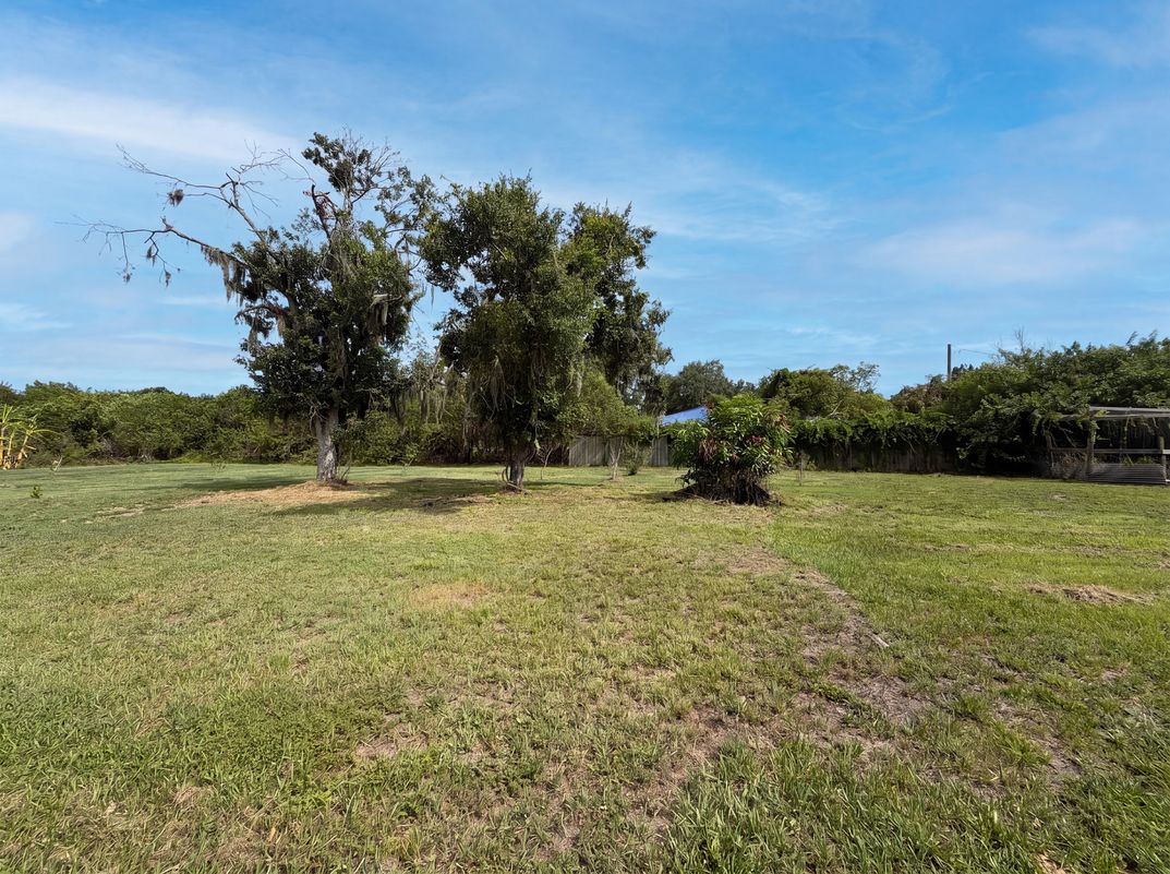 Photo 33 of 34 of 2805 105th St E, Palmetto, FL
