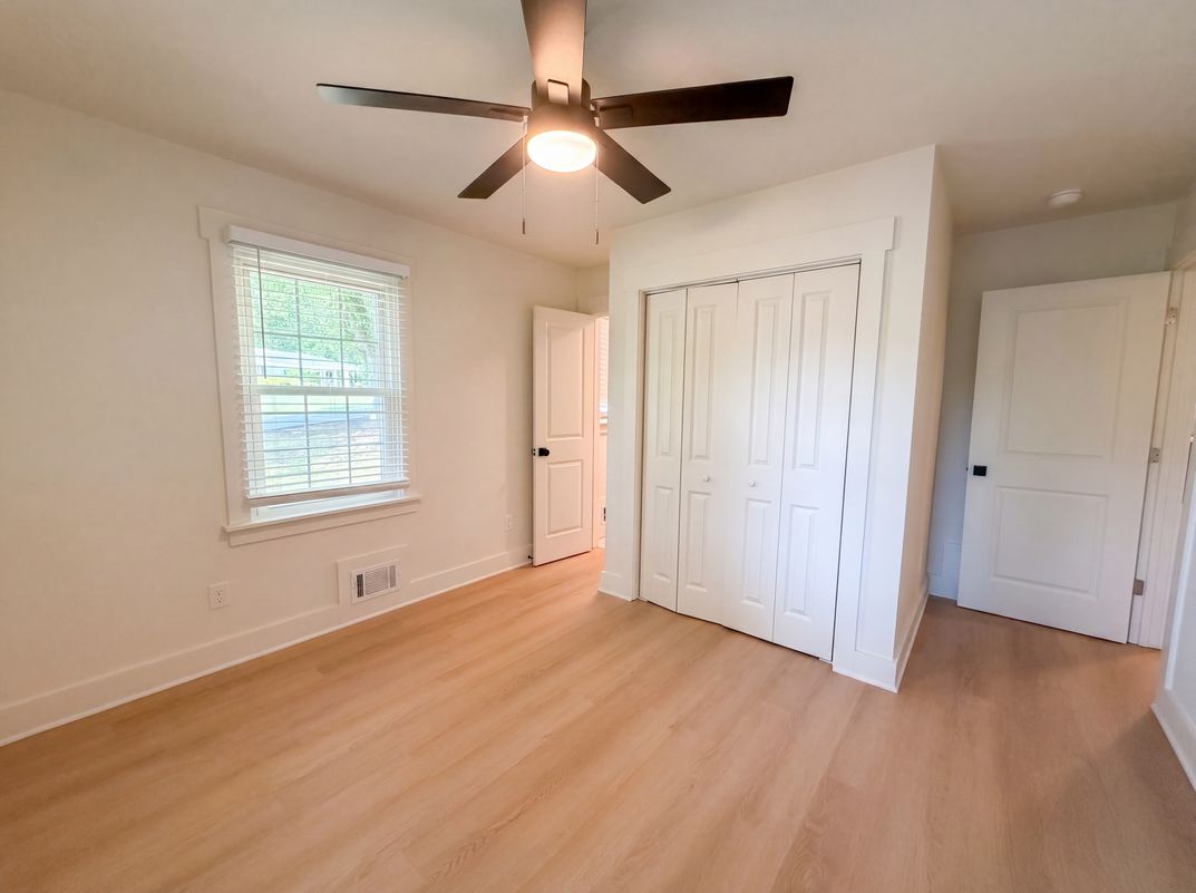 Photo 8 of 18 of 4747 Nelda Dr, Austell, GA