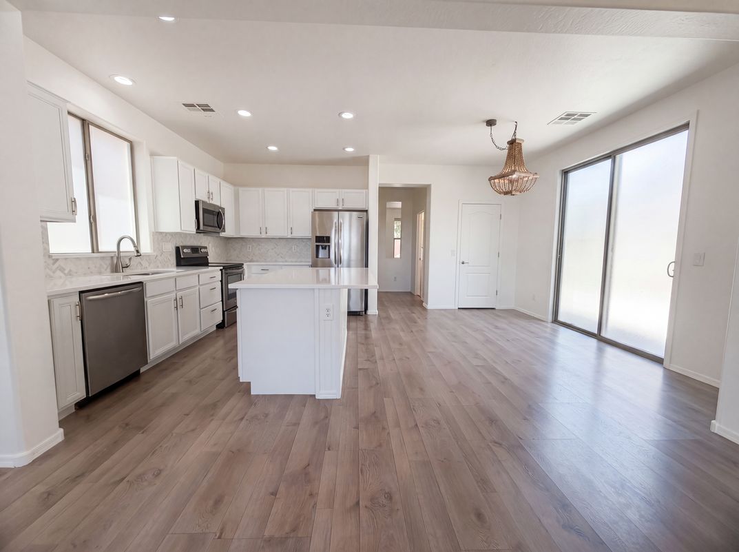 Photo 3 of 20 of 3299 E Tyson St, Gilbert, AZ