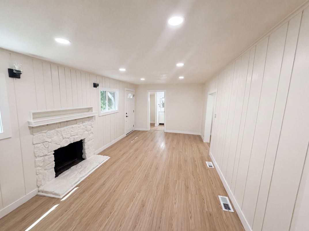 Photo 11 of 24 of 982 Oak Dr, Crestline, CA