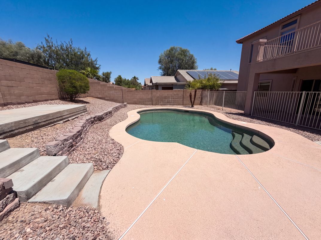 Photo 5 of 36 of 17268 W Elaine Dr, Goodyear, AZ