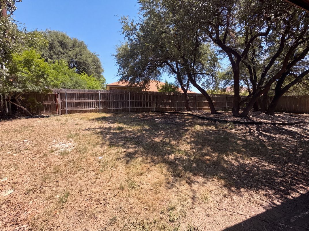 Photo 18 of 20 of 1305 Rocky Ridge Trl, Harker Heights, TX