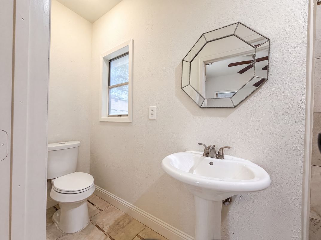 Photo 13 of 20 of 5124 Norma St, Fort Worth, TX