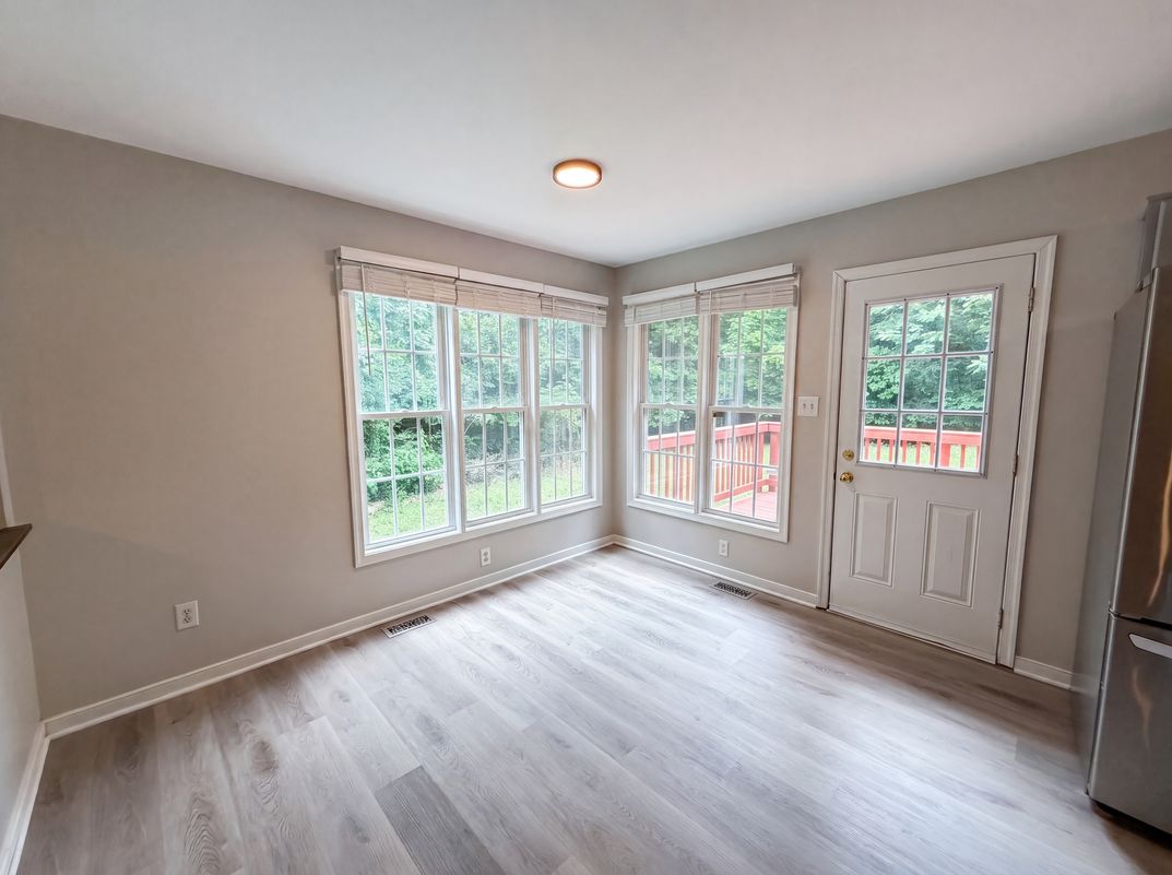 Photo 7 of 19 of 2566 Brookforest Ct, Midlothian, VA