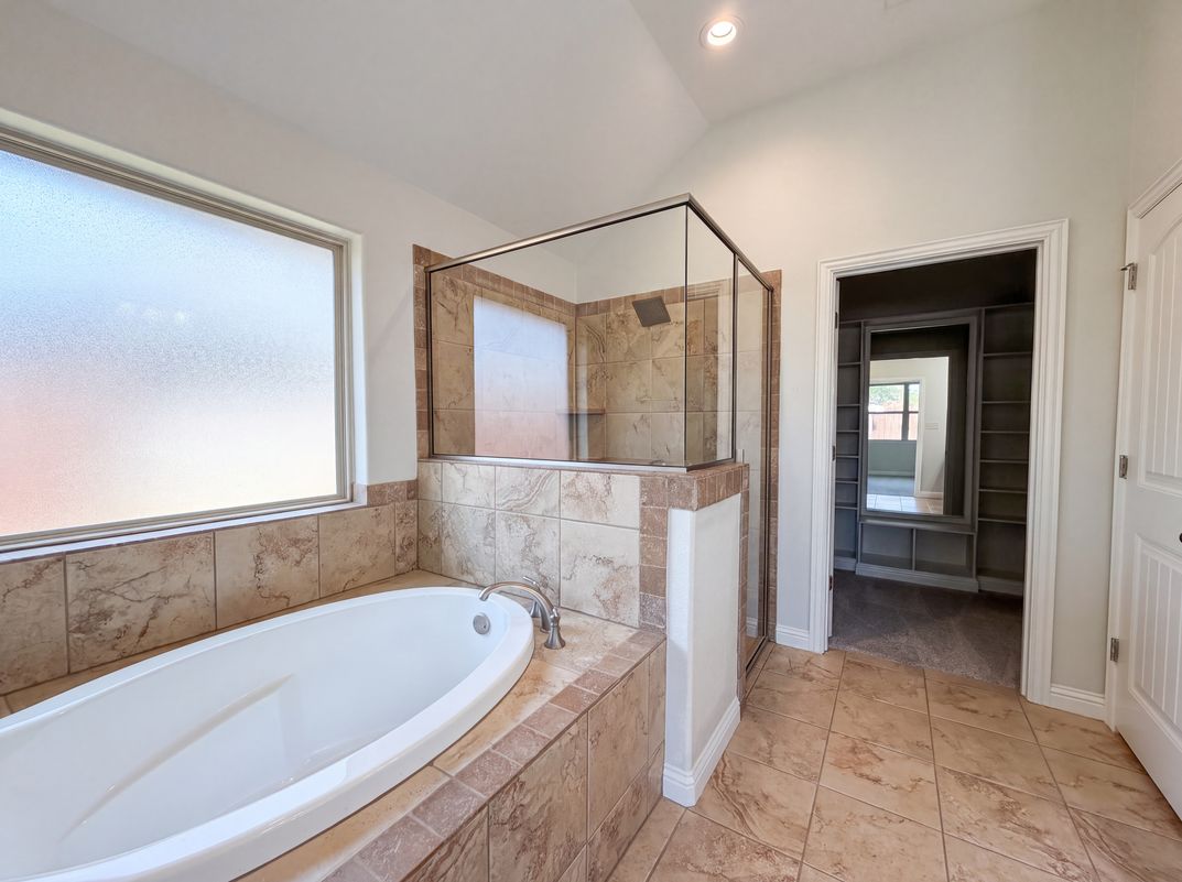 Photo 12 of 19 of 120 Donna Cir, Granbury, TX