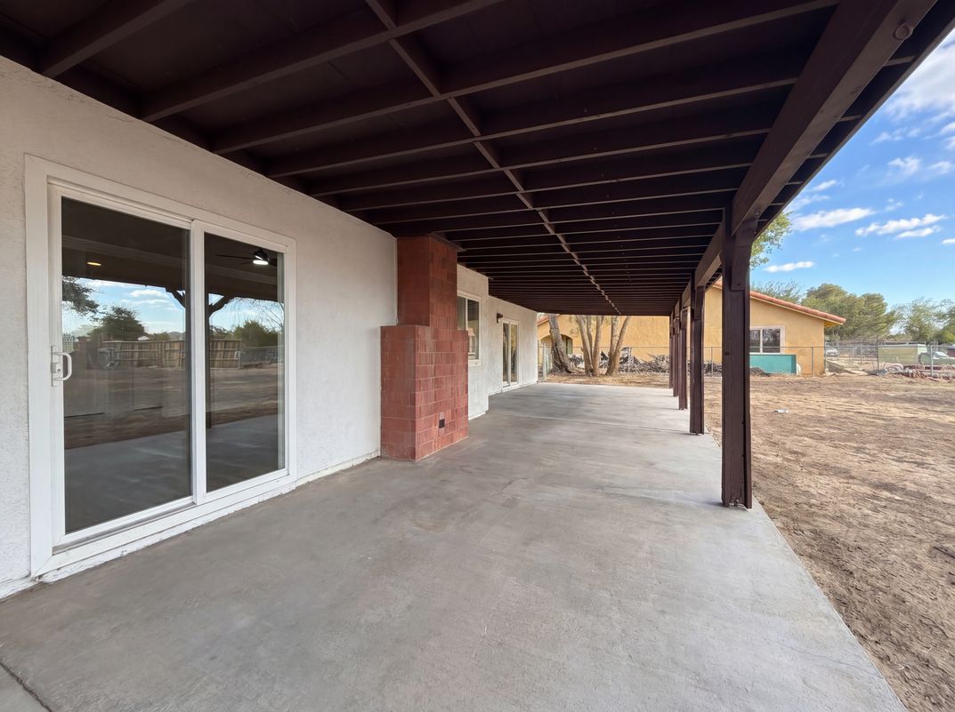 Photo 19 of 21 of 40733 176th St E, Lancaster, CA