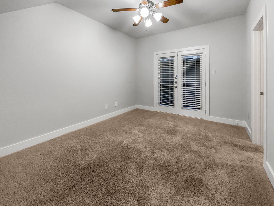 Photo 7 of 19 of 6625 Letein St, Houston, TX