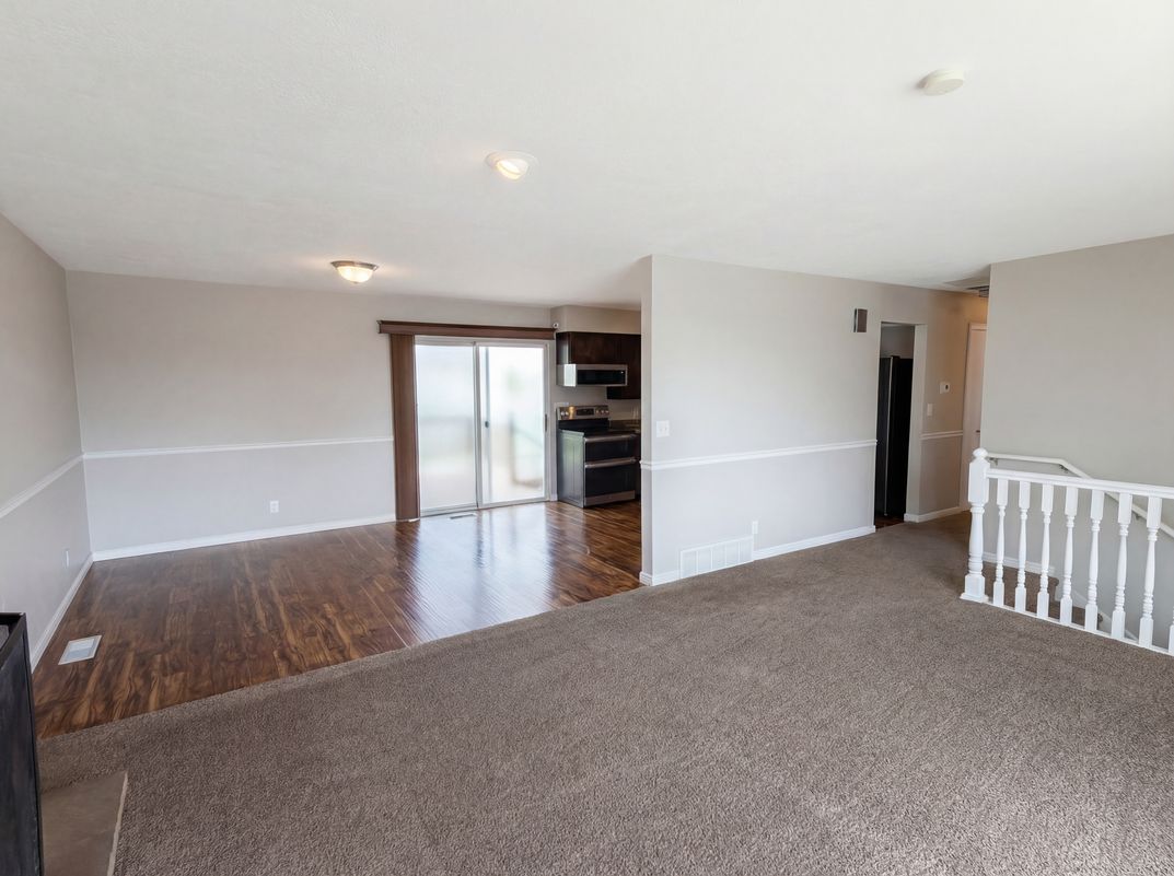 Photo 9 of 24 of 750 W Gentile St, Layton, UT