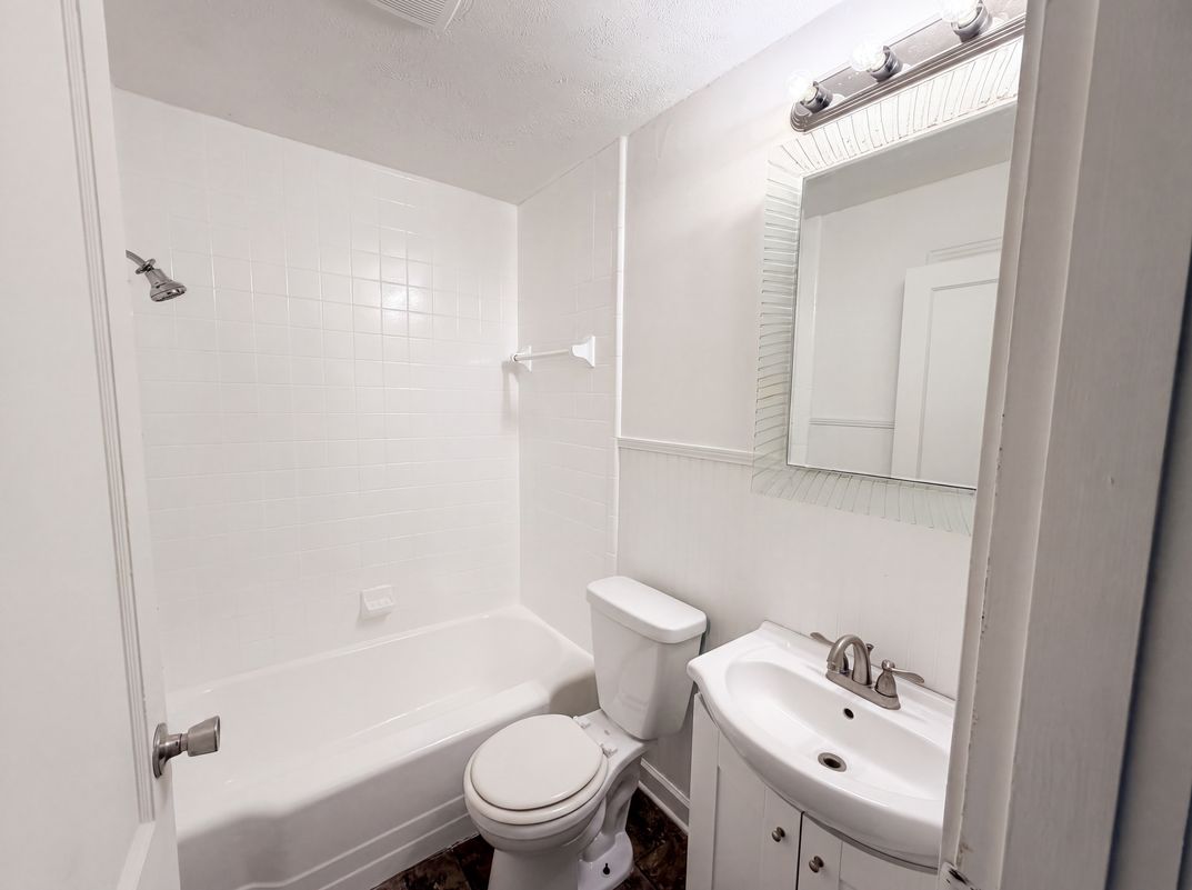 Photo 17 of 20 of 612 Victor Dr, Knoxville, TN