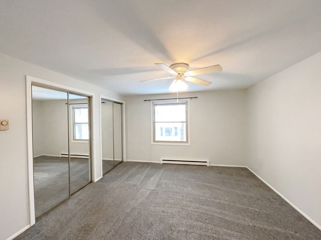 Photo 8 of 22 of 32847 Redwood Blvd, Avon Lake, OH