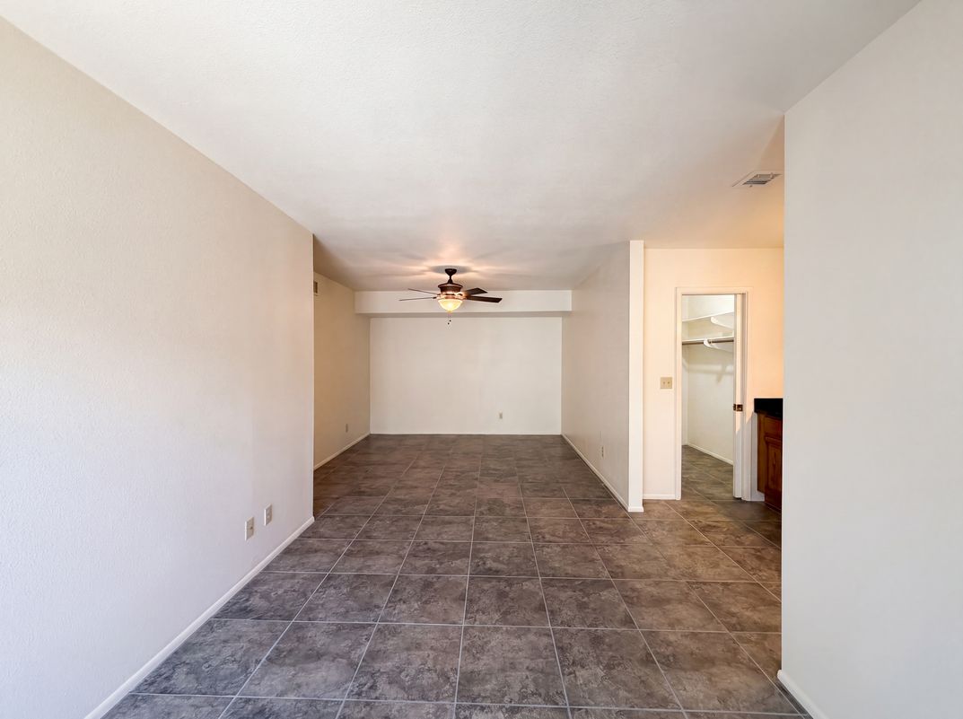 Photo 9 of 24 of 2346 E Mescal St, Phoenix, AZ
