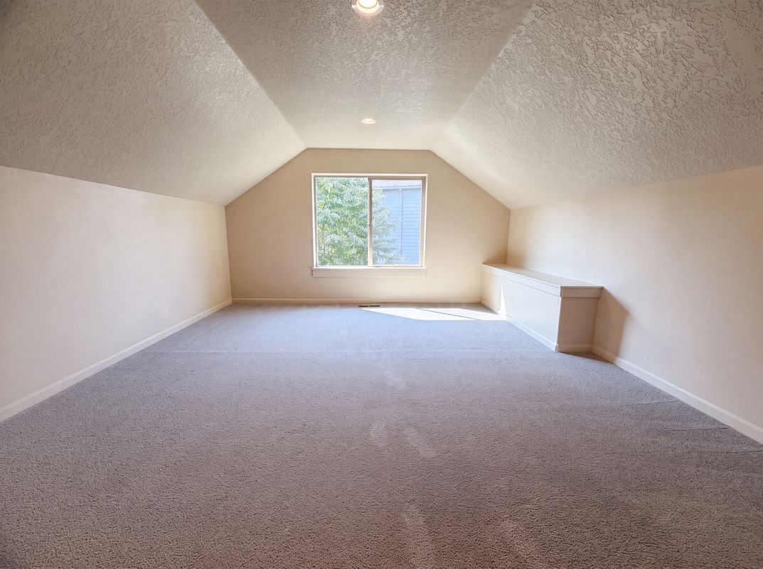 Photo 16 of 19 of 2817 SE Condor Ave, Gresham, OR