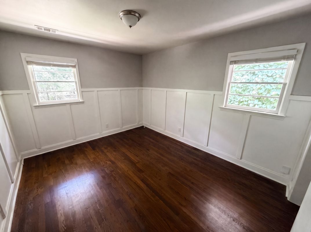 Photo 4 of 26 of 2336 Nesbitt Dr NE, Brookhaven, GA