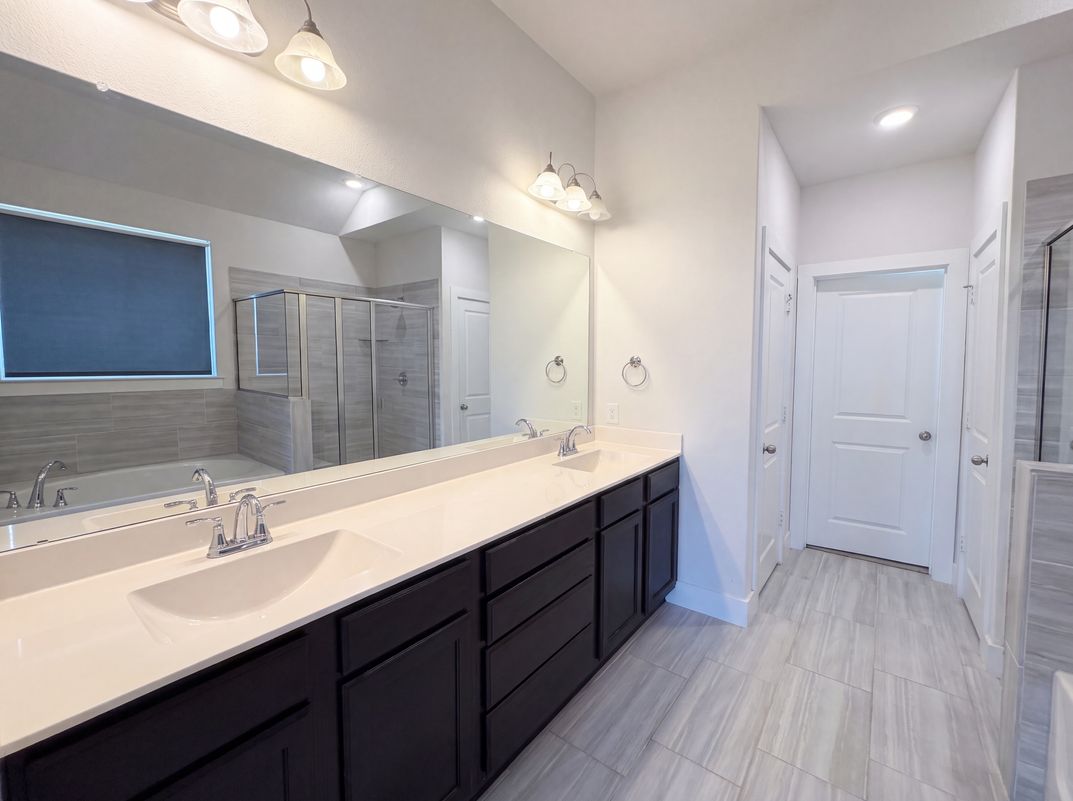 Photo 14 of 21 of 1205 Whistling Dove Dr, Little Elm, TX