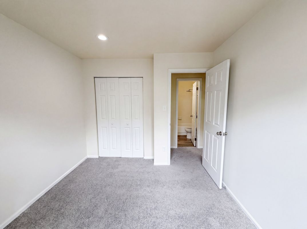 Photo 26 of 48 of 8641 Centerton Ln, Manassas, VA